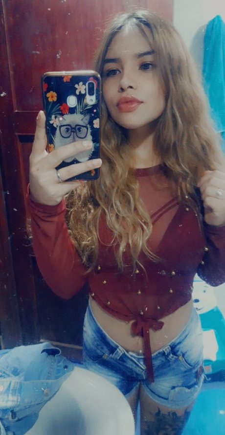 Foto di nudo di fuga di OnlyFans di Yency Ortiz