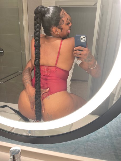 Foto di nudo di fuga di OnlyFans di Bayhood N Tee