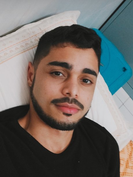 Foto di nudo di fuga di OnlyFans di Osamuelfaker