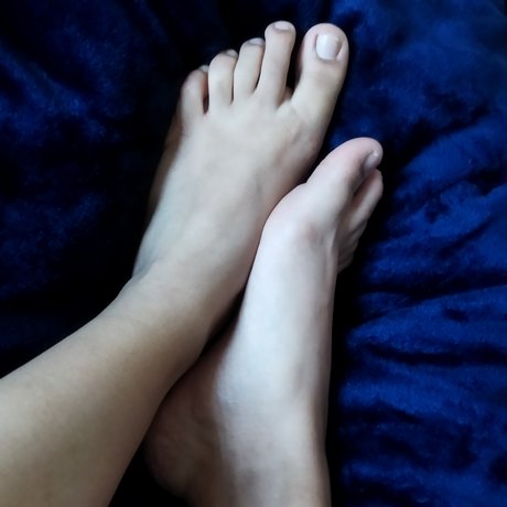 Foto di nudo di fuga di OnlyFans di Linda Menina