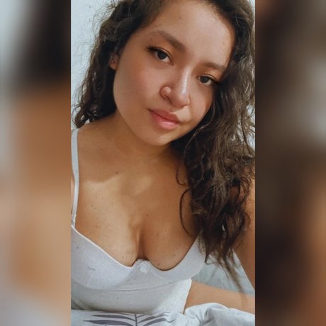 Foto di nudo di fuga di OnlyFans di Paola