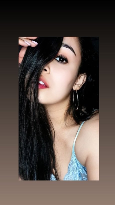 Foto di nudo di fuga di OnlyFans di Juliana Rios