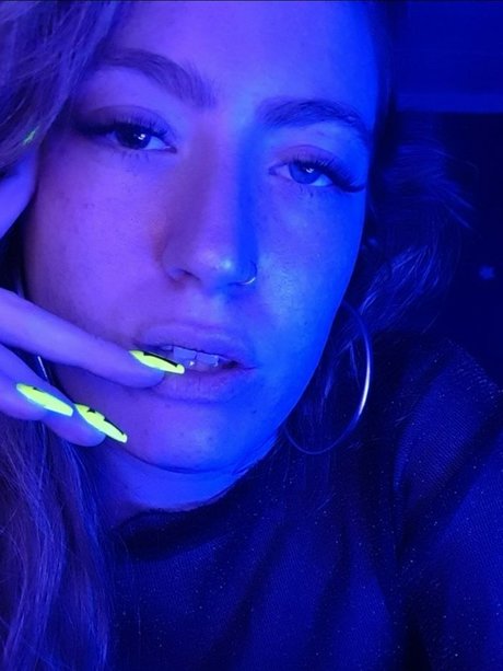 Foto di nudo di fuga di OnlyFans di Lil Fox