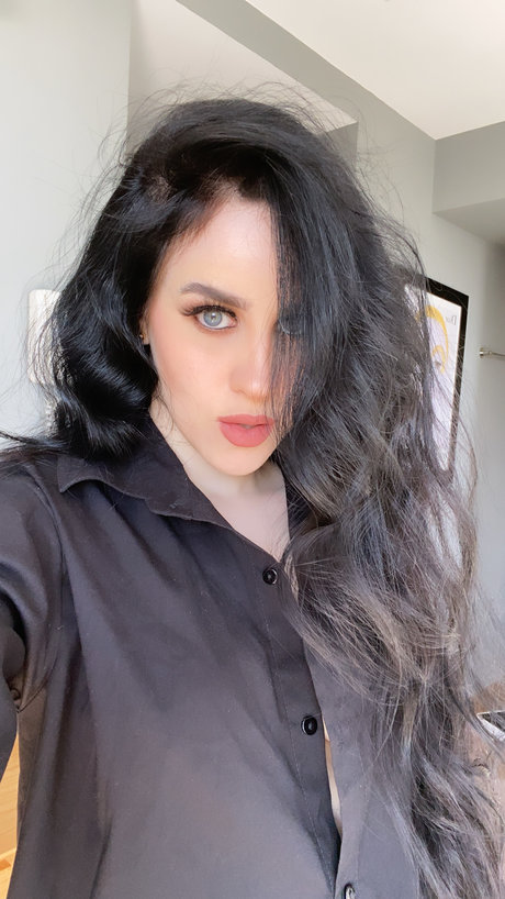 Foto di nudo di fuga di OnlyFans di Lilieth Martinez