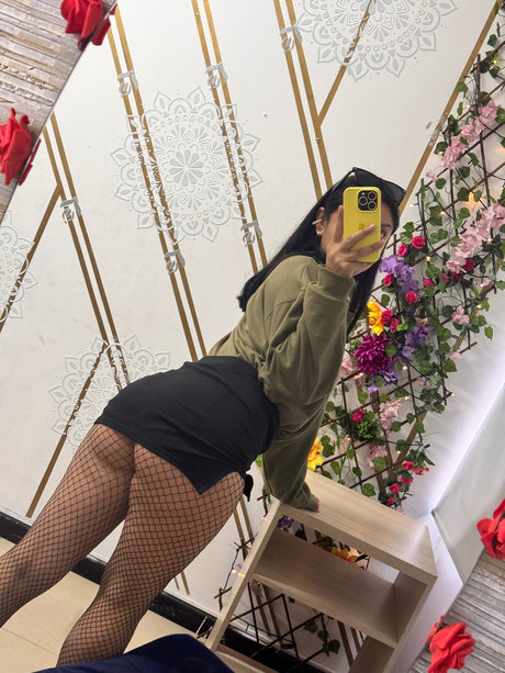 Foto di nudo di fuga di OnlyFans di  Ohar 