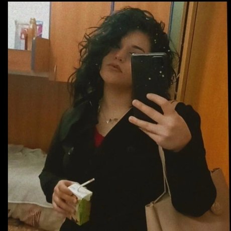Foto di nudo di fuga di OnlyFans di Nikki