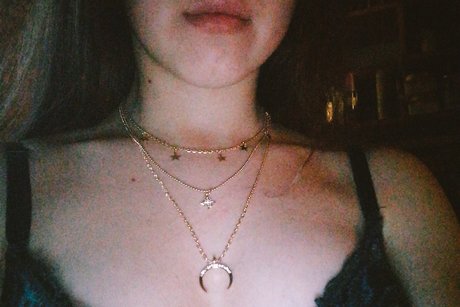 Foto di nudo di fuga di OnlyFans di Gabriella