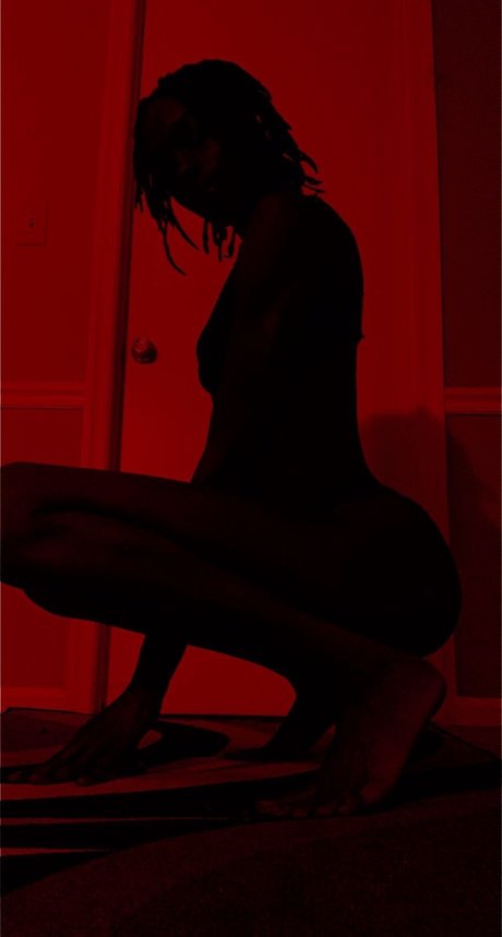 Foto di nudo di fuga di OnlyFans di Lilbit