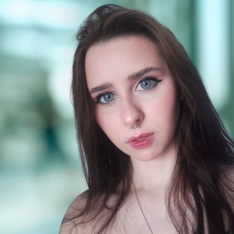 Foto di nudo di fuga di OnlyFans di Julia Keep  Hot Student Girl