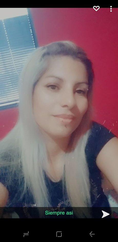 Foto di nudo di fuga di OnlyFans di Romina