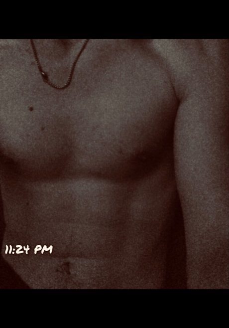 Foto di nudo di fuga di OnlyFans di 