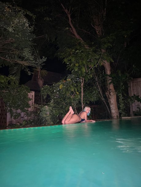Foto di nudo di fuga di OnlyFans di Ambra 