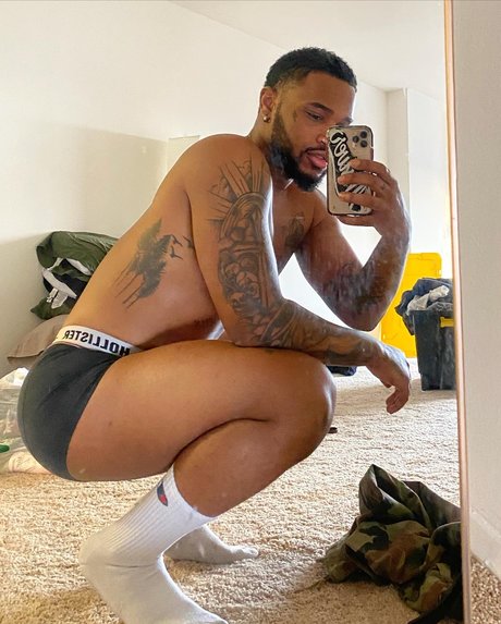Foto di nudo di fuga di OnlyFans di Kayisiah 