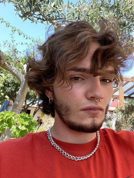 Foto di nudo di fuga di OnlyFans di Philskinn