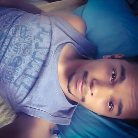 Foto di nudo di fuga di OnlyFans di Felipe Santos