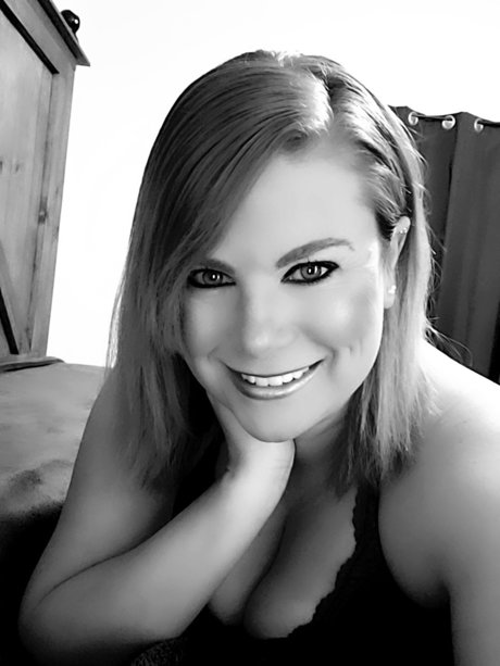 Foto di nudo di fuga di OnlyFans di Melissa Hall