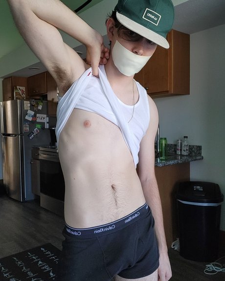 Foto di nudo di fuga di OnlyFans di Twinksagger