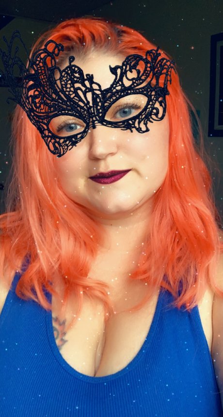 Foto di nudo di fuga di OnlyFans di Elena Dracule
