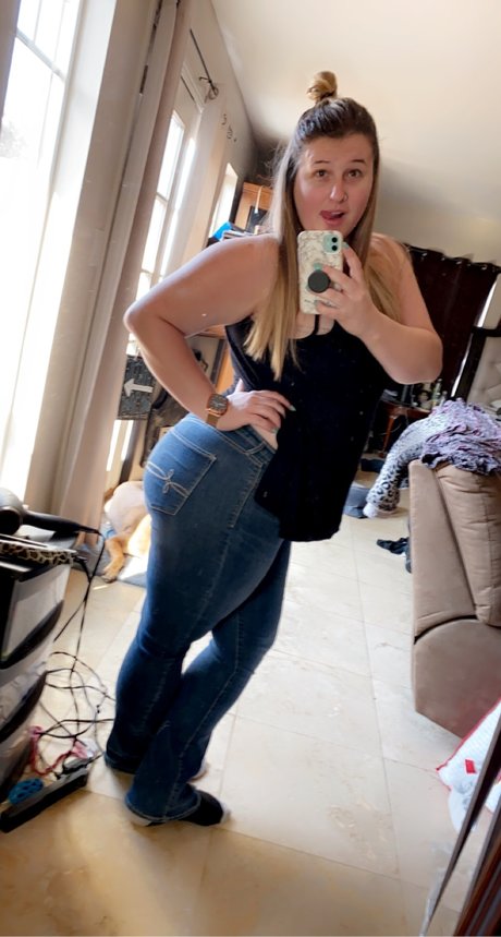 Foto di nudo di fuga di OnlyFans di Sassy