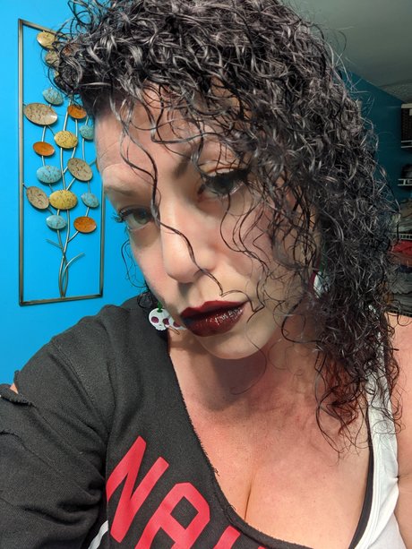 Foto di nudo di fuga di OnlyFans di Sexywnymilf