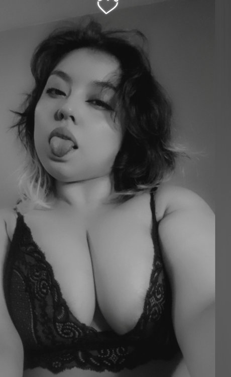 Foto di nudo di fuga di OnlyFans di Cyber Bunny