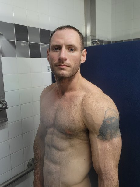 Foto di nudo di fuga di OnlyFans di Thelongranger