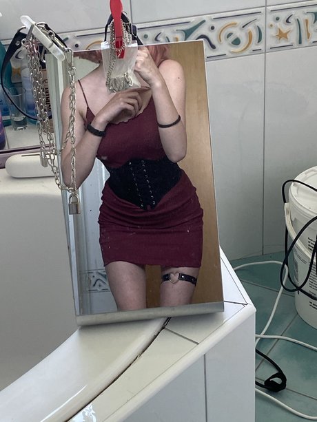 Foto di nudo di fuga di OnlyFans di Katie