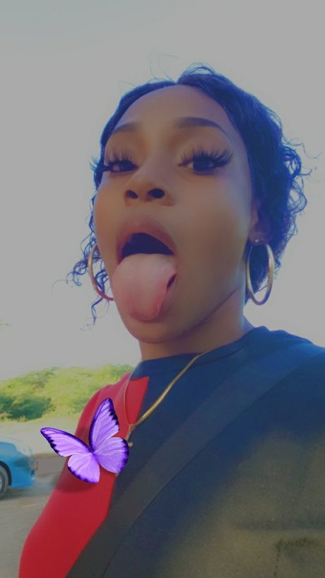 Foto di nudo di fuga di OnlyFans di Shanni 
