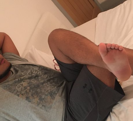Foto di nudo di fuga di OnlyFans di Jojosfeet