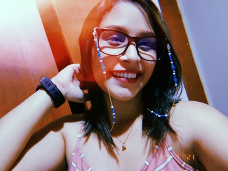 Foto di nudo di fuga di OnlyFans di Mayerly O