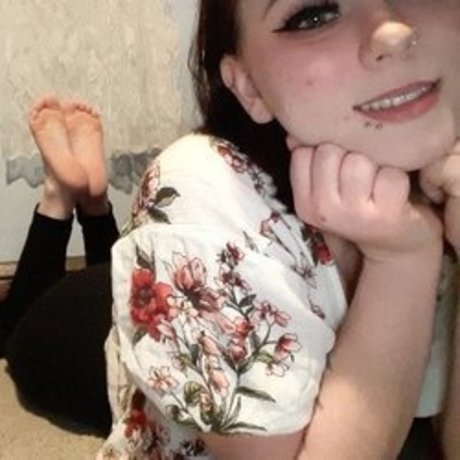 Foto di nudo di fuga di OnlyFans di Queen Candace