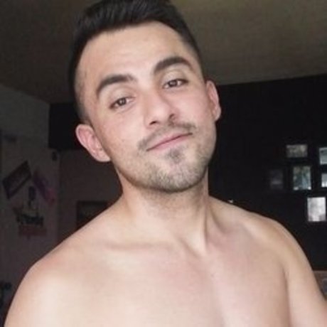 Foto di nudo di fuga di OnlyFans di Martin Tin Tin
