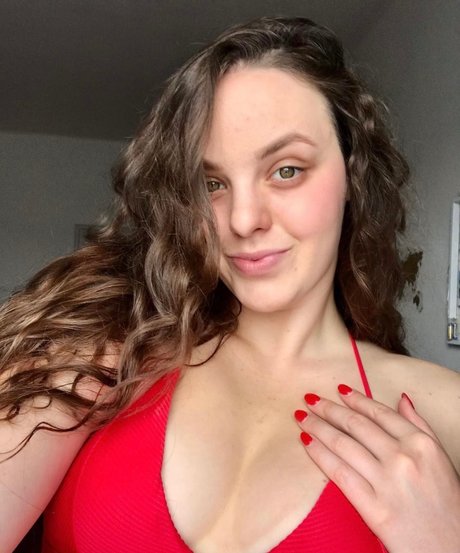 Foto di nudo di fuga di OnlyFans di Kateina Matokov