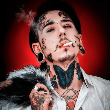 Foto di nudo di fuga di OnlyFans di Gl Kruczynski
