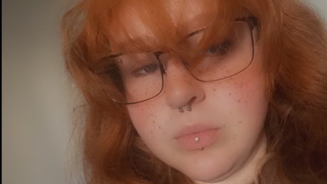 Foto di nudo di fuga di OnlyFans di  Laura 
