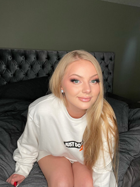Foto di nudo di fuga di OnlyFans di Lovegiavanna 