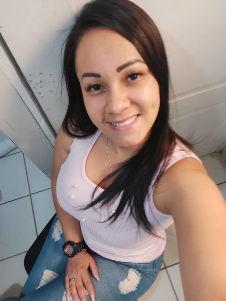 Foto di nudo di fuga di OnlyFans di Vanessa