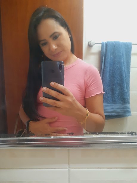 Foto di nudo di fuga di OnlyFans di Naira Siqueira Alves