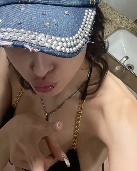 Foto di nudo di fuga di OnlyFans di Tory Cash