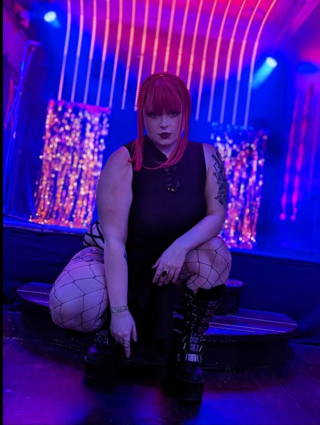 Foto di nudo di fuga di OnlyFans di Moe Babe