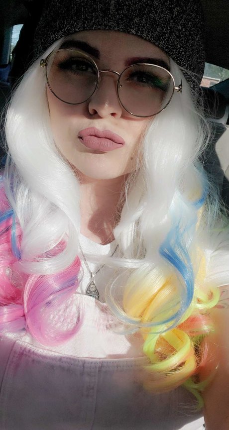 Foto di nudo di fuga di OnlyFans di Raven Moon