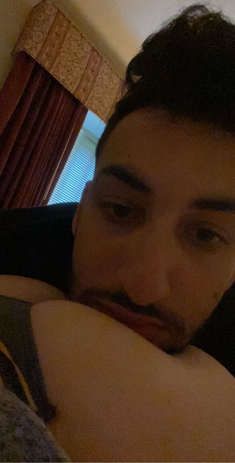 Foto di nudo di fuga di OnlyFans di Arabian Prince