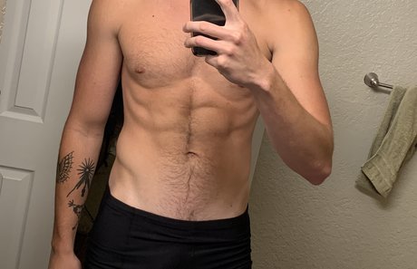 Foto di nudo di fuga di OnlyFans di Austin