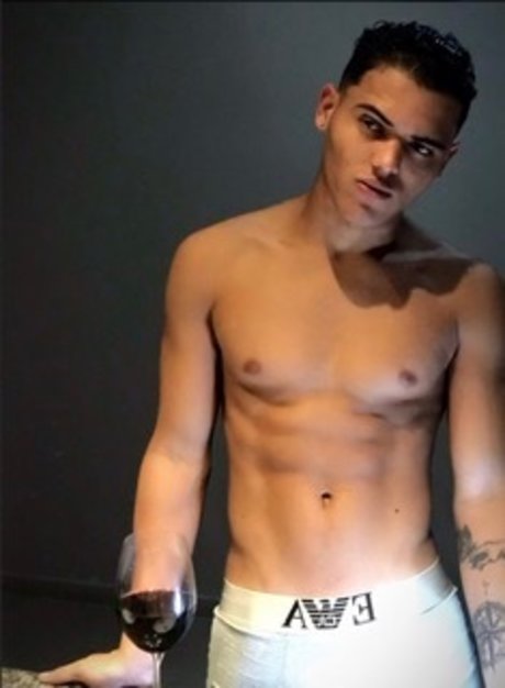 Foto di nudo di fuga di OnlyFans di Tierri Barbosa