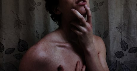 Foto di nudo di fuga di OnlyFans di Masquerade Michael