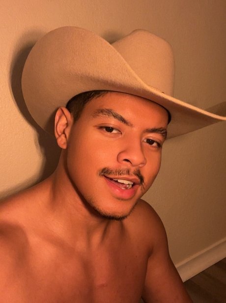 Foto di nudo di fuga di OnlyFans di Dallas Bromo