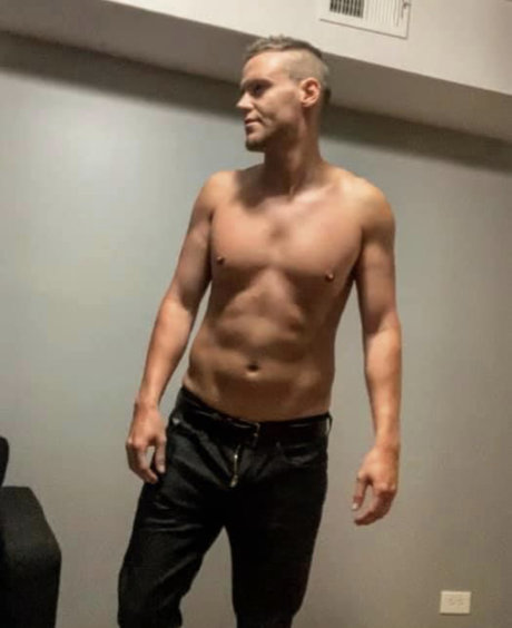 Foto di nudo di fuga di OnlyFans di Nathan Justice
