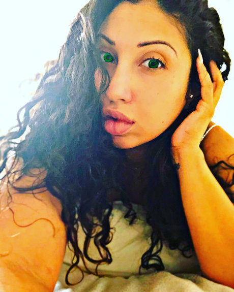 Foto di nudo di fuga di OnlyFans di Mrsrosariotheg1