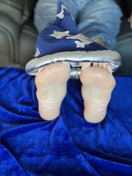 Foto di nudo di fuga di OnlyFans di Magicalwizardfeet