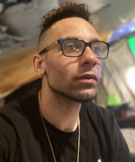 Foto di nudo di fuga di OnlyFans di Phresh D